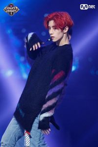 7 Brand Baju Wajib Punya untuk Tampil Sekeren Artis Korea