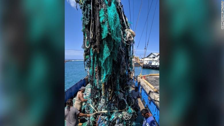 Parah! 40 Ton Sampah Plastik Diangkat dari Samudra Pasifik Parah! 40 Ton Sampah Plastik Diangkat dari Samudra Pasifik