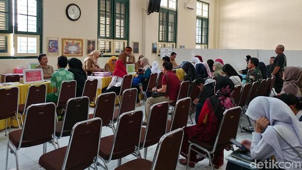 Sempat Disorot soal PPDB, Anak Ridwan Kamil Diterima SMA 3 Bandung
