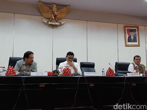 Rakor Pascagempa Palu, Wiranto Ingatkan Bahaya di Zona Merah