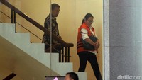 Terkait nilai nominal suap, Liliana berkomunikasi dengan Yusriansyah Fazrin. KPK menyebut nilai suap itu Rp 1,2 miliar.