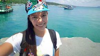 Sedangkan ini liburanya di Ko Samet yang berada di kawasan Provinsi Rayong. (paweensuda/Instagram)