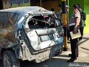 Kecelakaan KA Batara Kresna dan Mobil di Sukoharjo, 1 Orang Terluka