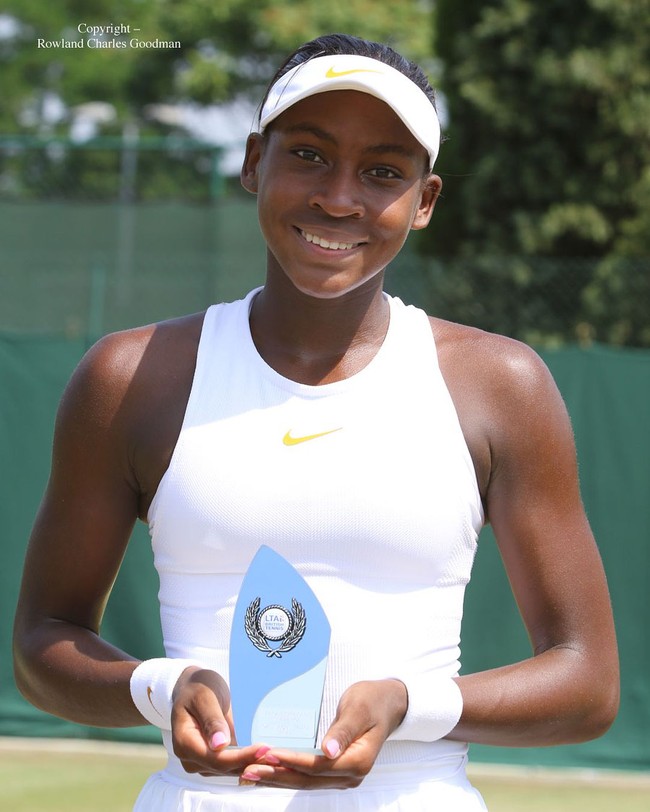 Venus mengatakan padaku selamat dan terus berjuang, dia bilang semoga beruntung dan aku mengatakan kepadanya terima kasih atas semua yang dia lakukan. Aku tidak akan ada di sini jika bukan karena dia. Aku bilang dia sangat menginspirasi dan aku selalu ingin mengatakan itu padanya tapi aku tidak pernah berani sebelumnya, kata Cori Gauff. Foto: Instagram @cocogauff