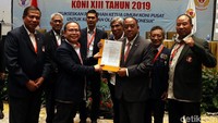 Marciano Norman resmi terpilih secara aklamasi sebagai Ketua Umum KONI Pusat periode 2019-2023 di Hotel Sultan, Jakarta, Selasa (02/07/2019).