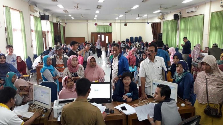 Jarak Zonasi PPDB Diprotes Ortu Murid, Ini Kata Disdik Bekasi Jarak Zonasi PPDB Diprotes Ortu Murid, Ini Kata Disdik Bekasi