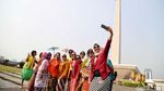 Kampanye Gerakan Nasional Selasa Berkebaya di Monas
