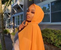 Tidak Hanya Beige Ini 7 Warna Hijab yang Wajib Dipunyai 