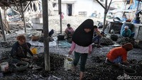 Saat ini Pemprov DKI Jakarta telah penerbitan IMB di pulau reklamasi. Gubernur DKI Jakarta Anies Baswedan memastikan proses penerbitan IMB untuk Pulau Reklamasi telah sesuai dengan prosedur.