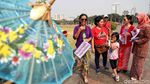 Kampanye Gerakan Nasional Selasa Berkebaya di Monas