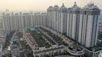 Lokasi perumahan di atas mal tersebut bernama The Villas.
