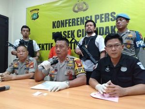 Polisi Ungkap Modus Baru Pengedar Sembunyikan Sabu di Toilet Masjid