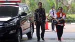 Dua Tersangka Suap Kepala Imigrasi Mataram Diperiksa KPK