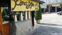 Ada juga kedai kopi Kong Djie yang jadi khas Belitung (Shinta Angriyana/detikcom)