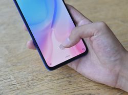 Penampakan Xiaomi Mi CC9 yang Menggoda