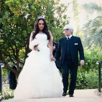 Keluarga Tamara Ecclestone bahkan memiliki gunung. Tamara mengaku bahwa sang ayah lah yang membeli salah satu gunung di Swiss. Foto: Instagram @tamaraecclestoneofficial