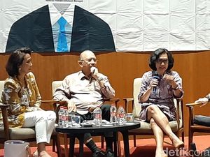 Survei TII: 82% Perusahaan Swasta Ngaku Rugi Akibat Suap