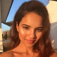 Ratu kecantikan ini pun beberapa kali terlibat kerja sosial, termasuk dengan PBB di Timor Timur. Sebelum Priya, wanita keturunan India lain yang pernah jadi pemenang kontes kecantikan di luar India adalah Nina Davuluri dari Amerika dan Priyanka Yosjikawa dari Jepang. Foto: Instagram @priyaserrao