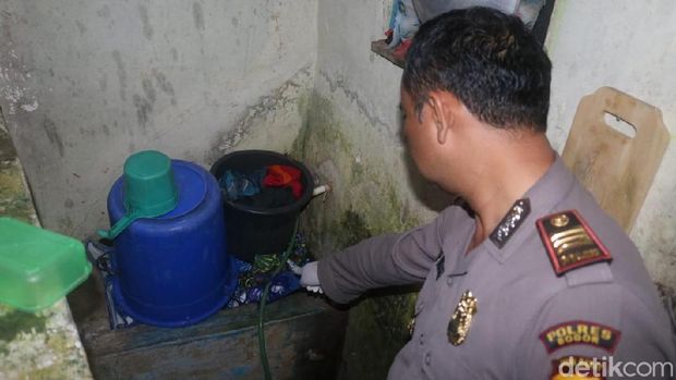 Lokasi bak mandi tempat bocah 7 tahun di Bogor dibunuh