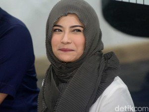 Ayah Vanessa Angel Akhirnya Bicara soal Perseteruan dengan Putrinya
