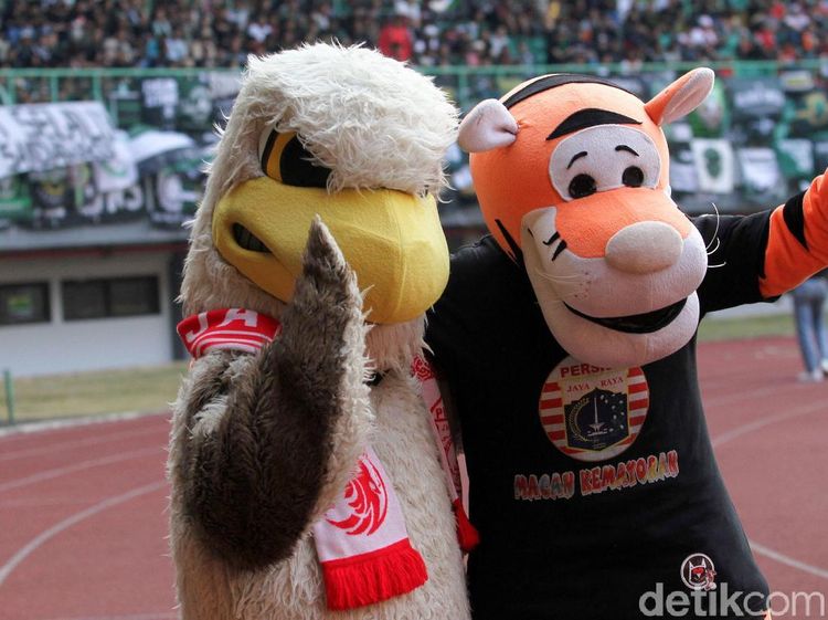 Macan dan Elang di Laga Persija Vs PSS Sleman