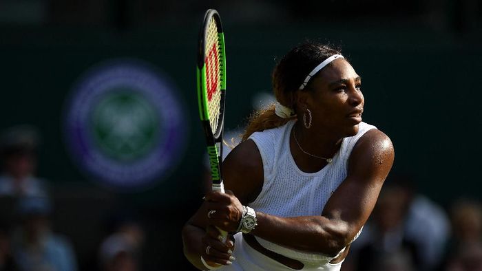 Serena Williams lolos ke babak kedua Wimbledon 2019 (Foto: Matthias Hangst/Getty Images) Serena Williams lolos ke babak kedua Wimbledon 2019 (Foto: Matthias Hangst/Getty Images)