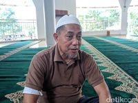 Tim keamanan Masjid Al-Munawaroh H Hafidz Udjed