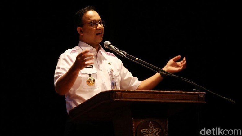 Anies: Nggak Mungkin Beli Lem Aibon Rp 82 Miliar