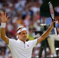 Roger merasa beruntung memiliki istri dan anak yang sangat mendukung kariernya. Mirka adalah mantan pemain tenis profesional. Ia bahkan pernah bertanding di Olimpiade 2000 di Sydney. Di situlah mereka bertemu untuk pertama kali. (Foto: Matthias Hangst/Getty Images)