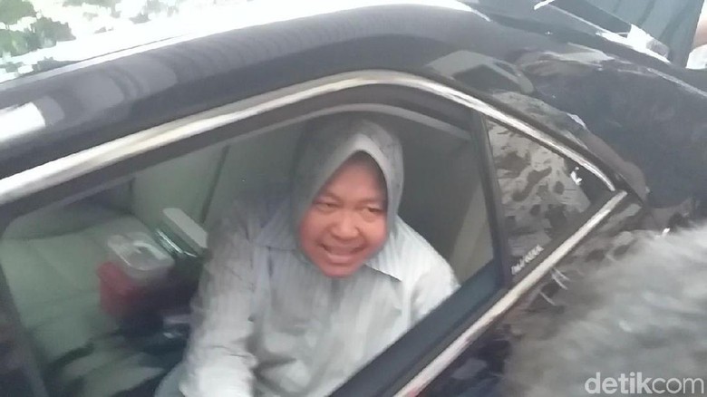 Keluar dari Rumah Sakit, Risma: Insya Allah Aku Sudah Sembuh Keluar dari Rumah Sakit, Risma: Insya Allah Aku Sudah Sembuh