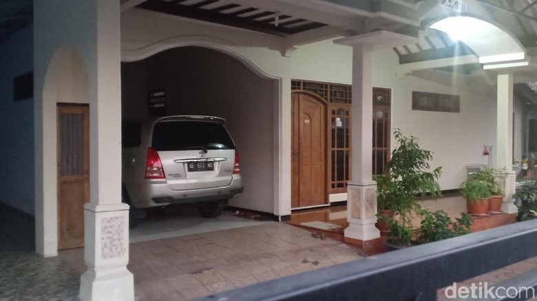 Bapak Anak Terduga Teroris di Magetan Juragan Kulit Bapak Anak Terduga Teroris di Magetan Juragan Kulit