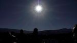 Terpesona Keindahan Gerhana Matahari Total di Chile