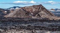Mengingat ini, sebuah kota bernama Husavik mendirikan sebuah museum khusus Bulan. Wisawatawan bisa melihat beberapa sampel batuan bulan yang disumbangkan oleh mantan astronot kepada Kota Husavaik. (iStock)
