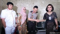 Irjen Ike disambut oleh Ketua Pansel Capim KPK, Yenti Garnasih.