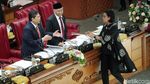 Sri Mulyani Hadiri Rapat Paripurna DPR