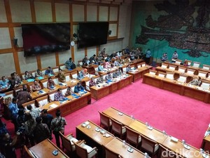 Cerita Utang yang Disebut Bikin Bank BUMN Digadaikan ke China