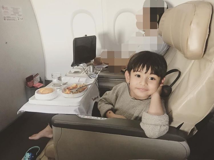 Yuk! Intip Momen Kulineran King Faaz, Anak Ganteng Fairuz