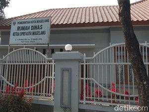 Rumah Dinasnya Dimolotov, Ini Respons Ketua DPRD Kota Magelang