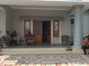 Polisi Buru Pelempar Bom Molotov di Magelang, Rekaman CCTV Diperiksa