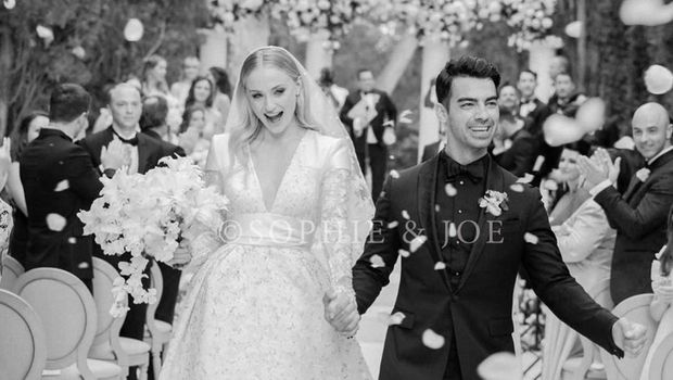 Potret Kebahagiaan Sophie Turner-Joe Jonas usai Gelar Pesta Pernikahan