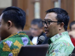 Imam Nahrawi: Dulu Bekukan PSSI, Kini Terancam Masuk Bui