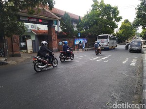 Jalanan di Ciamis Belum Punya Zona Aman Sekolah
