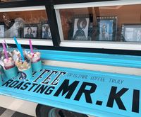 Kembali Ke Layar Kaca, Shin Min Ah Dapat Kiriman Coffee Truck dari Gong Hyo Jin