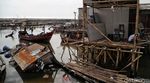 Begini Aktivitas Nelayan di Proyek Tanggul Laut Cilincing