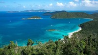 Kepulauan Virgin AS berawal dari St. Croix hingga ke hutan liar St. John. Dua pertiga dari pulau itu dilindungi oleh Taman Nasional Kepulauan Virgin, cagar dengan pantai-pantai cantik, terumbu karang dan air bak kaca (CNN)