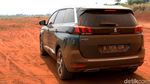 Menjajal Ketangguhannya Peugeot 5008
