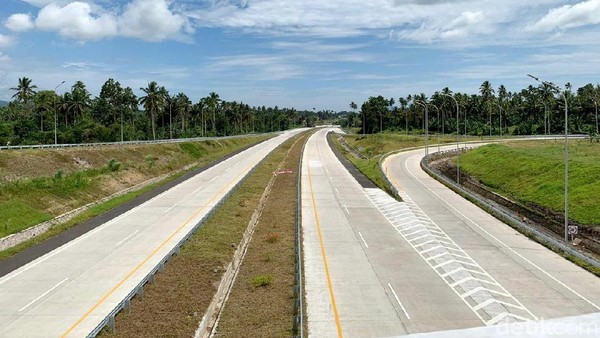 Dicek Jokowi, Ini Penampakan Tol Manado-Bitung 39 Km