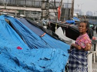 Angka Kemiskinan RI Turun Lagi