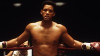 Will Smith pernah berperan sebagai legenda tinju yakni Muhammad Ali. Penampilannya pun mendulang banyak pujian termasuk petinju itu sendiri. Dok. Ist