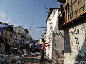 Membangun Kembali Kehidupan di Kampung Bandan